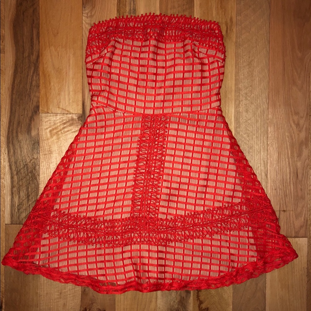 strapless red dress